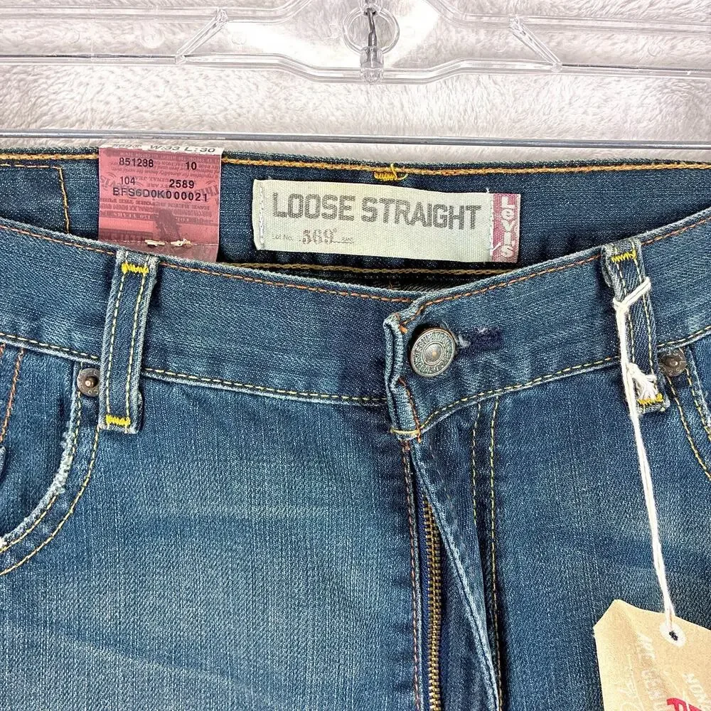 Levis classic straight